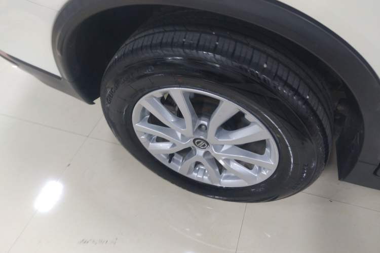 Used Nissan X-Trail 2017 2.0L CVT Comfort Edition 2WD Exterior 5