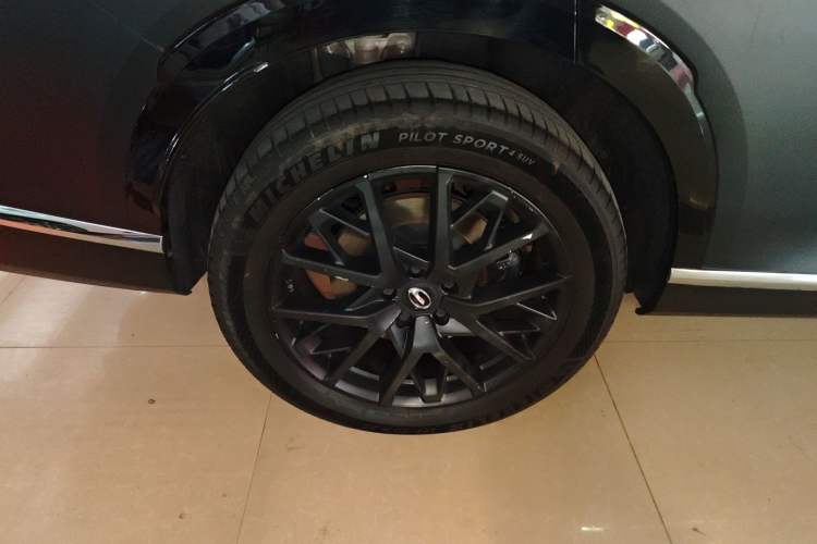 Used GAC Trumpchi GS8 2022 Dual-Engine Series 2.0TM Two-Wheel Drive Prestige Edition (7 Seats)