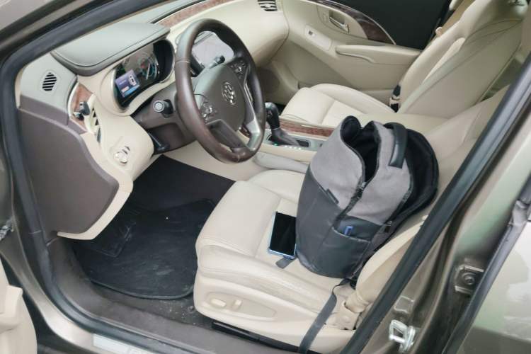 Used Buick LaCrosse 2013 2.4L SIDI Leading Comfort Version
