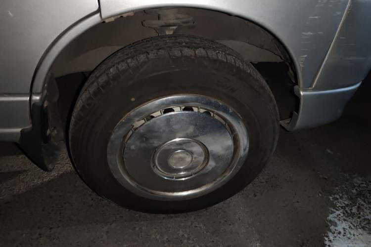 Used BAIC Changhe Freedom 2014 1.2L Hongyun Edition Standard K12B-A
