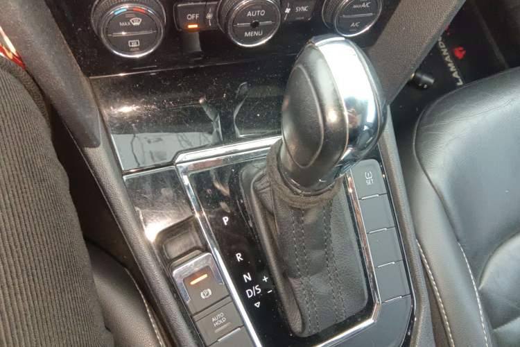 Used Volkswagen Lamando 2015 280TSI DSG Comfort Edition
