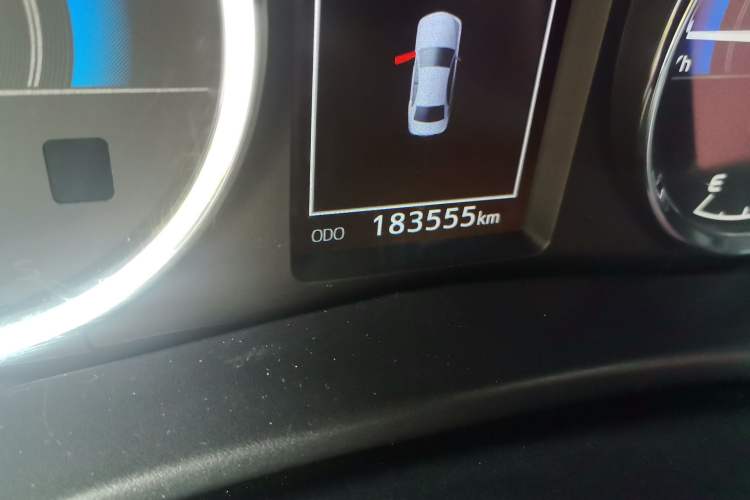 Used Toyota Corolla 2018 Dual-Engine 1.8L E-CVT Smart Edition