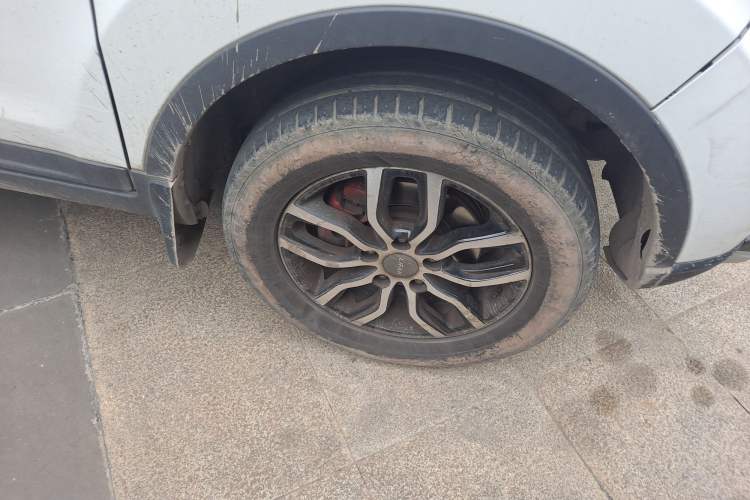 Used Lifan Auto Myway 2017 1.8L Manual Elite Model Right Front Wheel Hub