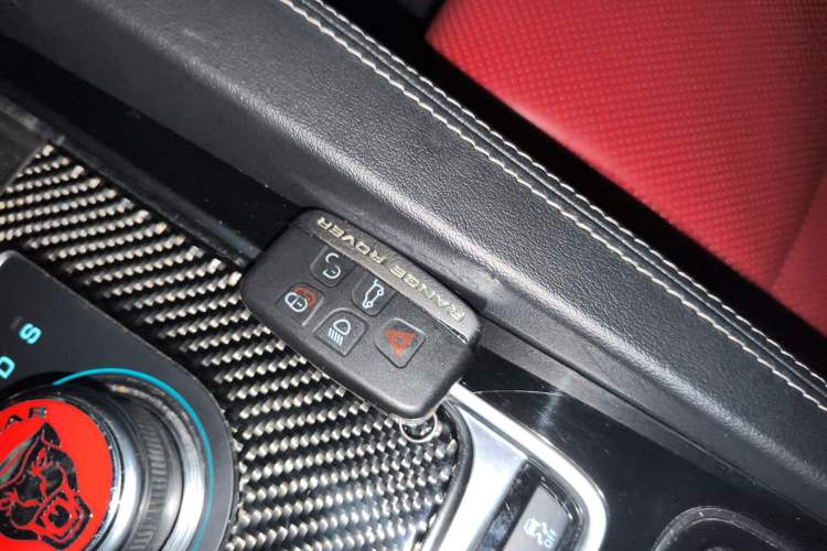 Used Jaguar F-PACE 2018 Restyled 2.0T All-Wheel-Drive R-Sport Sport Edition Vehicle Key