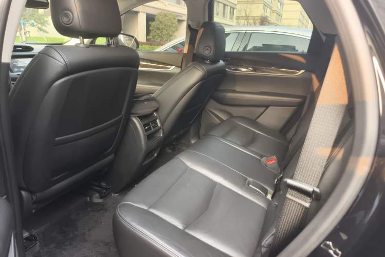 Used Cadillac XT5 2018 25T Luxury Model