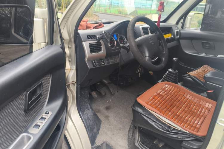 Used CHANGAN KAICHENG Star 9 2020 1.5L Standard-Model 7-Seater Bus China VI Emission Standard DAM15KR
