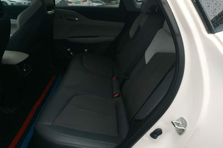 Used Changan UNI-Z 2025 1.5T Luxury Version