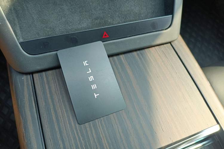 Used Tesla Model X 2023 Dual-Motor All-Wheel-Drive Version
