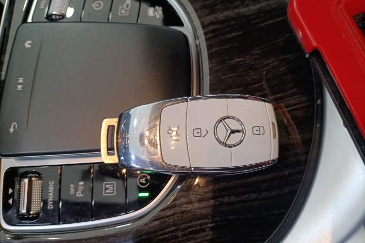 Used Mercedes-Benz GLC Coupe 2021 GLC 260 4MATIC Coupe SUV
