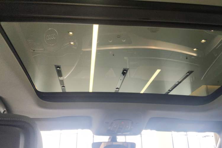 Used Audi A4L 2024 40 TFSI Fashion Dynamic Model