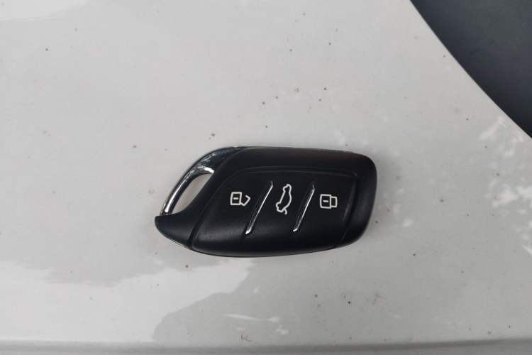 Used MG 5 Scorpio 2022 1.5T Trophy Sport Luxurious Edition
