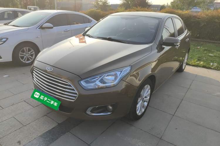 Used Ford Escort 2015 1.5L Automatic Fashion Model
