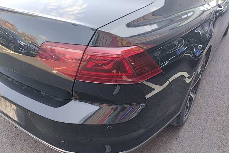 Used Volkswagen Magotan 2023 2 Million Units Commemorative Edition 330TSI DSG Luxury Version