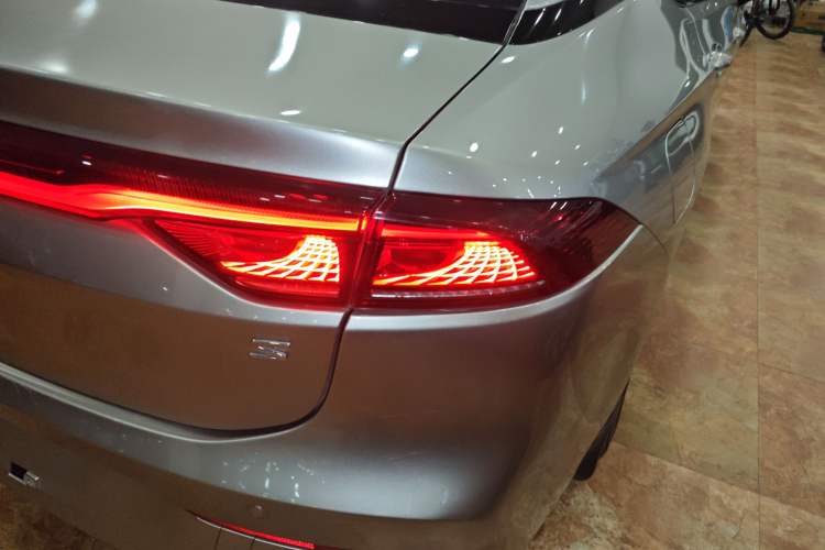 Used AION S 2023 Meizu 580 Lithium Iron Phosphate Exterior 3