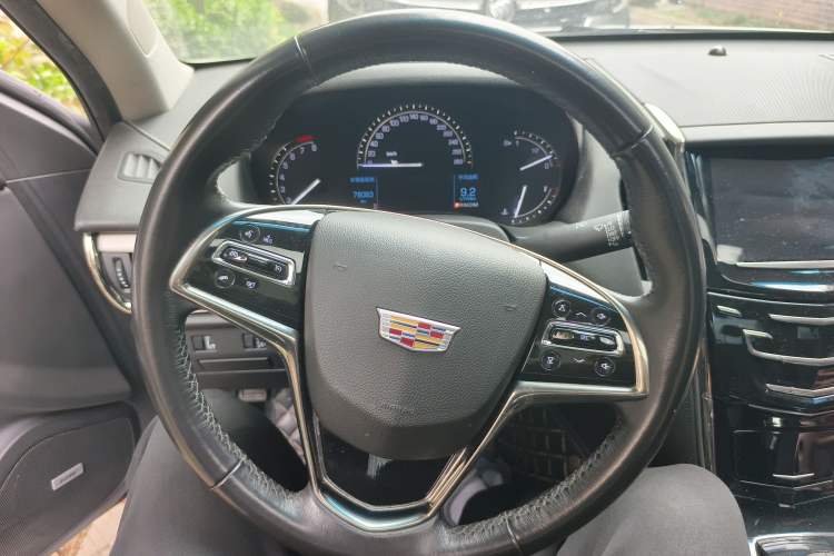 Used Cadillac ATS-L 2017 28T Fashion Edition Steering Wheel