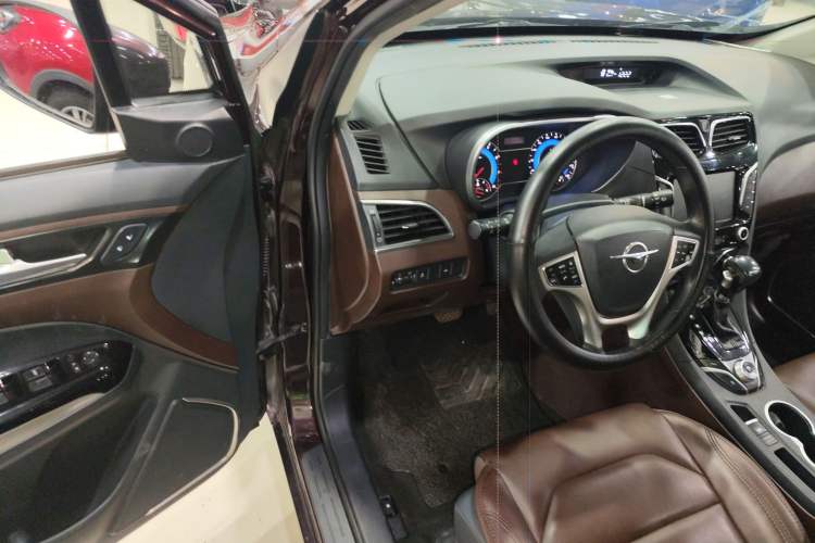 Used Haima Fumei F7 2017 1.5T 7-Seater Automatic Comfort Version