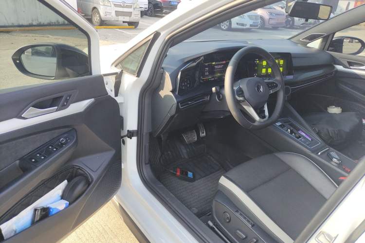 Used Volkswagen Golf 2024 280TSI DSG Pro Expert Edition