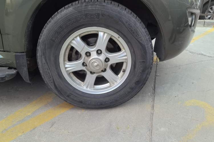 Used Haval H5 Classic 2012 European-style Edition 2.0L Two-Wheel Drive Luxury Model
