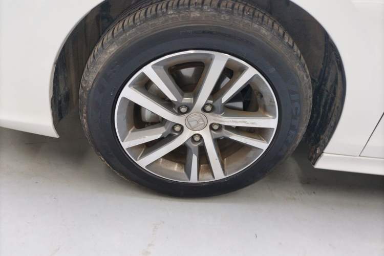 Used Honda Civic 2023 240TURBO CVT Dynamic · Center Stage Special Edition