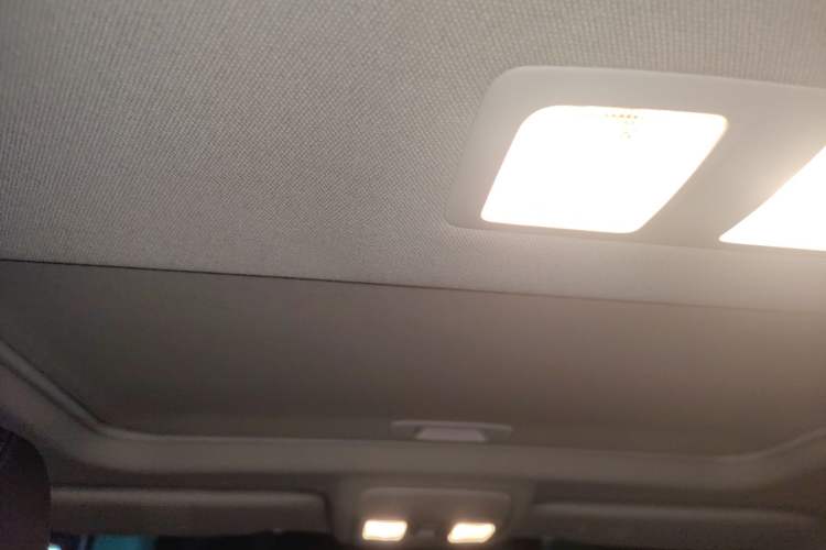 Used Mazda CX-5 2015 2.0L Automatic Two-Wheel Drive Urban Version