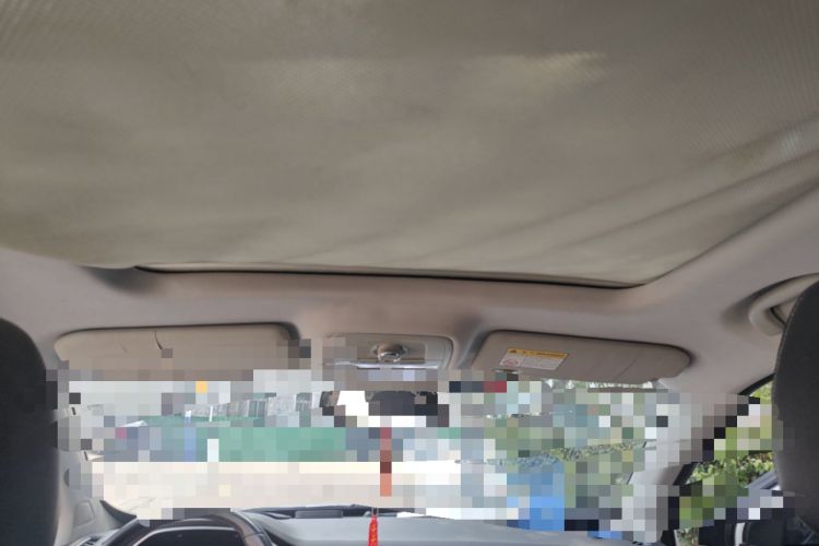 Used Roewe RX5 2016 20T Two-Wheel Drive Automatic Internet Smart Edition