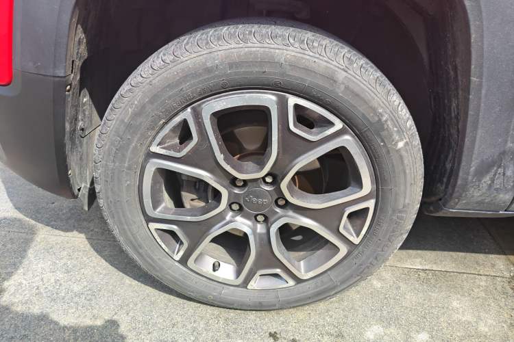 Used Jeep Renegade 2017 180TS Automatic All-Wheel Drive Versatile Edition