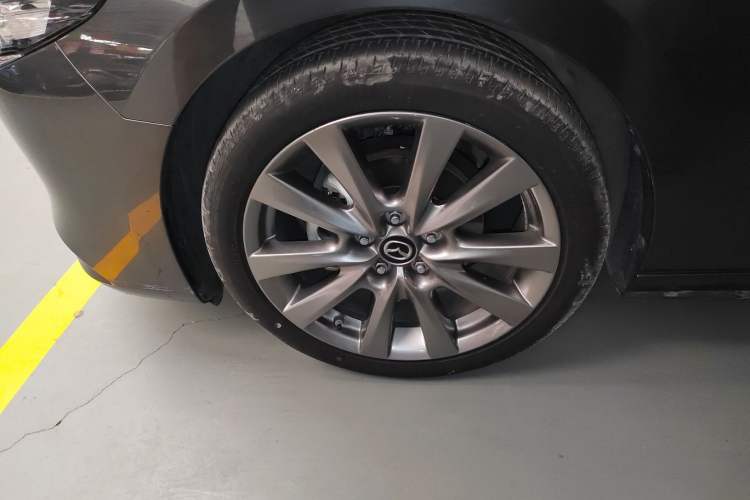 Used Mazda Mazda 3 Axela 2021 2.0L Automatic ZhiXuan Edition
