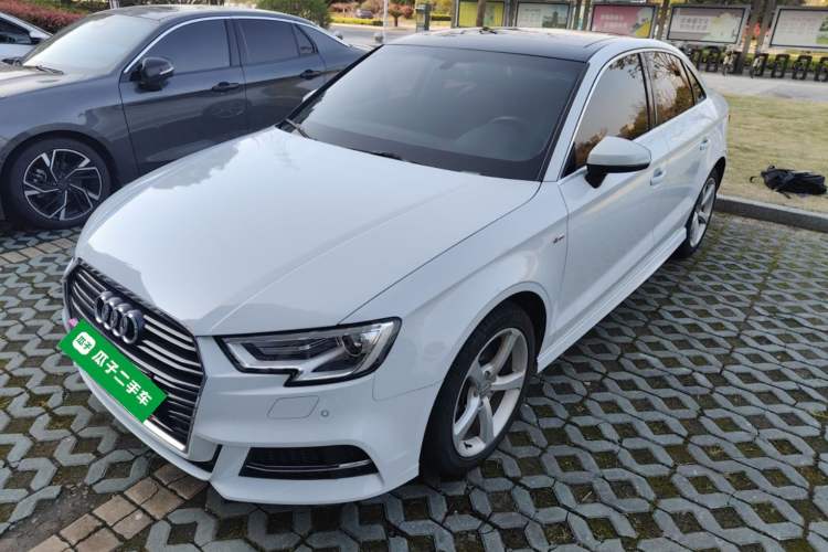 Used Audi A3 2018 30th Anniversary Edition Limousine 35 TFSI Fashion Model