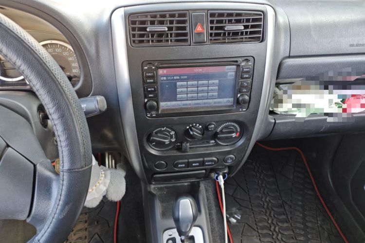 Used Suzuki Jimny 2015 1.3 AT JLX Audio And AC Panel