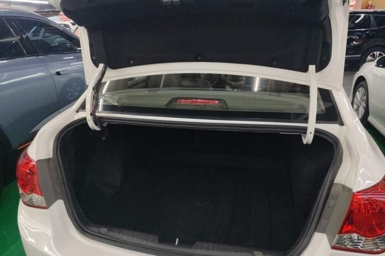 Used Chevrolet Cruze 2014 1.6L SL Millionth Anniversary Edition AT