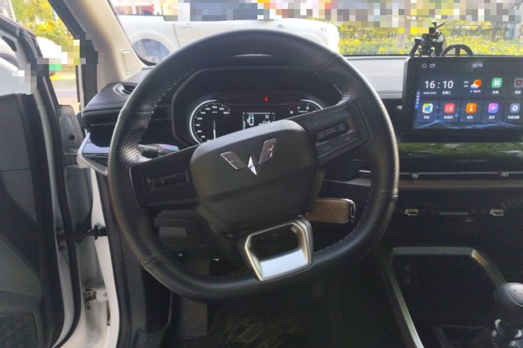 Used Wuling Jiachen 2022 1.5L Manual Enjoyment Elite Model