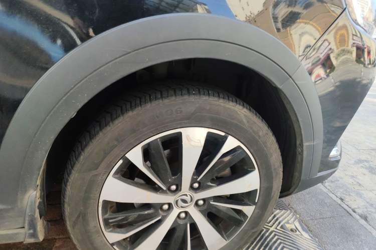 Used FORTHING Joyear X6 2017 Jingxiang Series 1.5T Manual Luxury Model