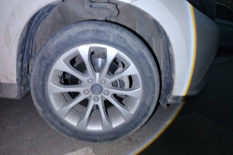 Used Haval H2 2018 Red-Label 1.5T Dual-Clutch Two-Wheel-Drive Elite Model Right Front Wheel Hub