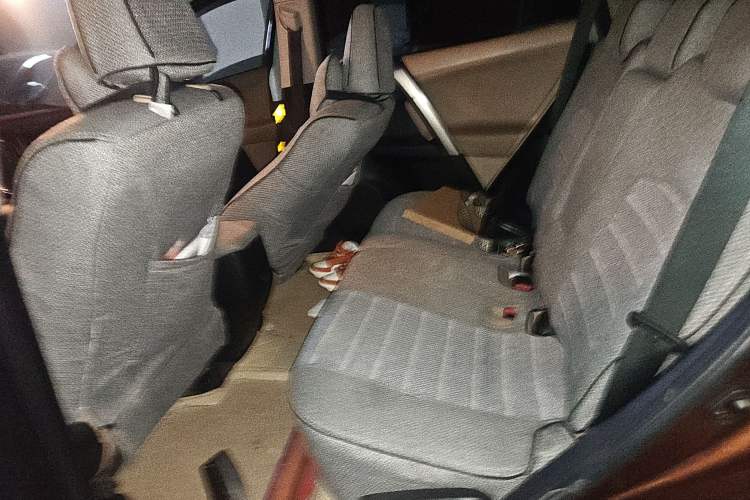 Used Toyota RAV4 2013 2.0L CVT Two-Wheel Drive Urban Edition