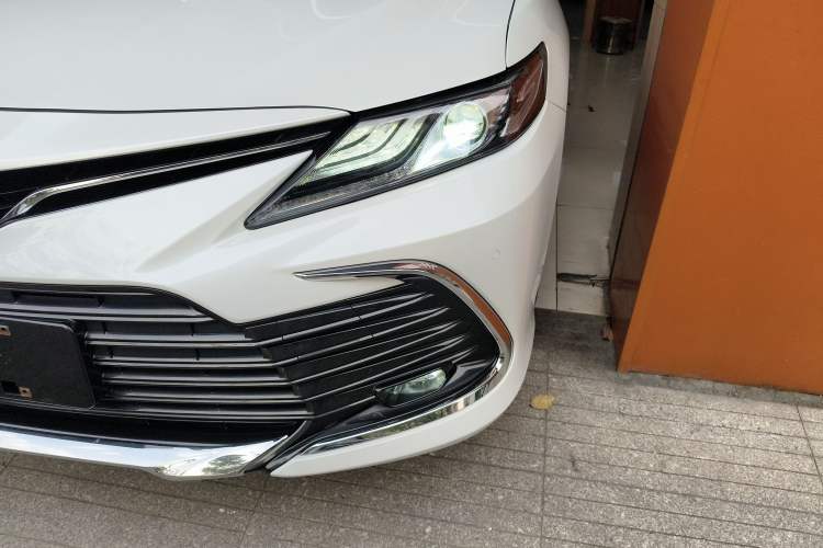 Used Toyota Camry 2023 2.5G Luxury Edition Left Front Headlight