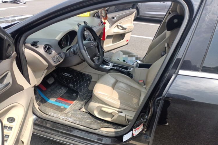 Used Ford Mondeo 2011 2.3L Fashion Edition
