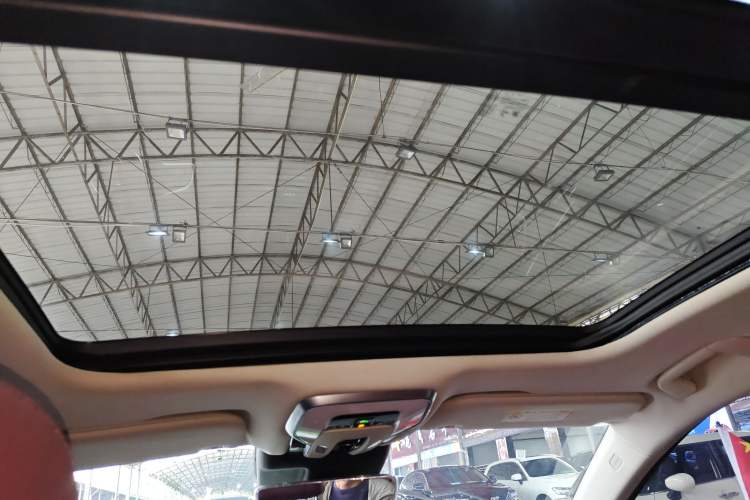 Used Hongqi H5 2023 2.0T Automatic Smart Connect Flagship Edition
