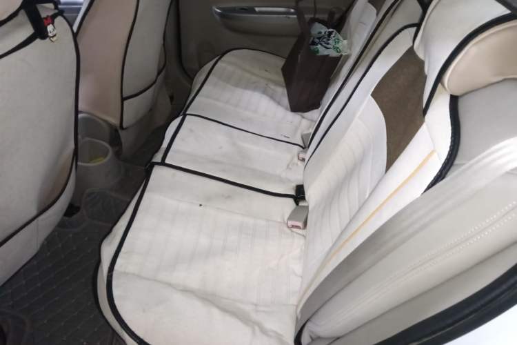 Used CHANGAN Alsvin V5 2012 1.5L Manual Dream Edition
