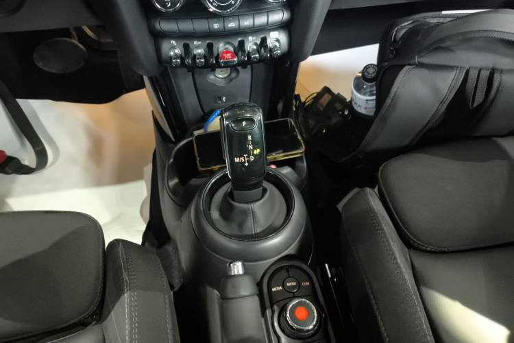 Used MINI MINI 2018 1.5T COOPER Classic Edition Five-Door Version