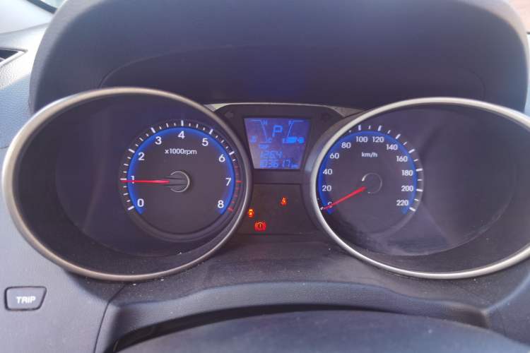 Used Hyundai ix35 2015 2.0L Automatic 2WD Smart Type China IV
