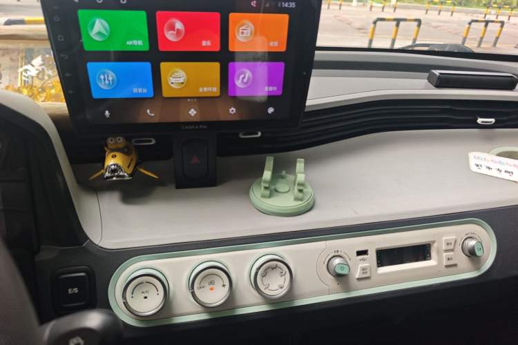 Used Wuling Hongguang MINIEV 2022 Macaron Premium Model – Lithium Iron Phosphate