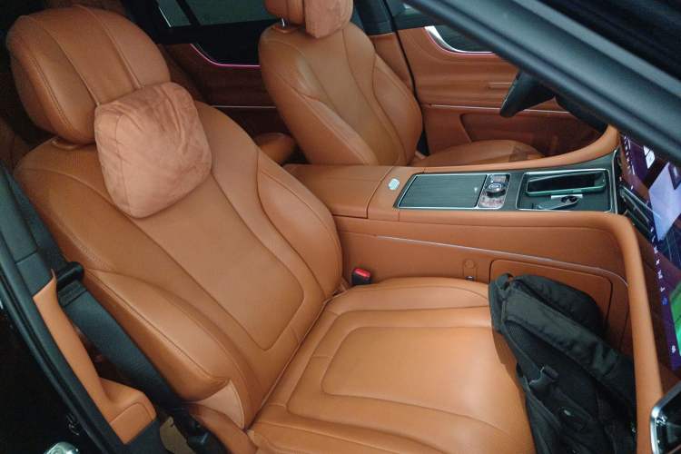 Used Hima AITO M9 2024 Range-Extended Ultra Version 42 kWh 6-Seater Model