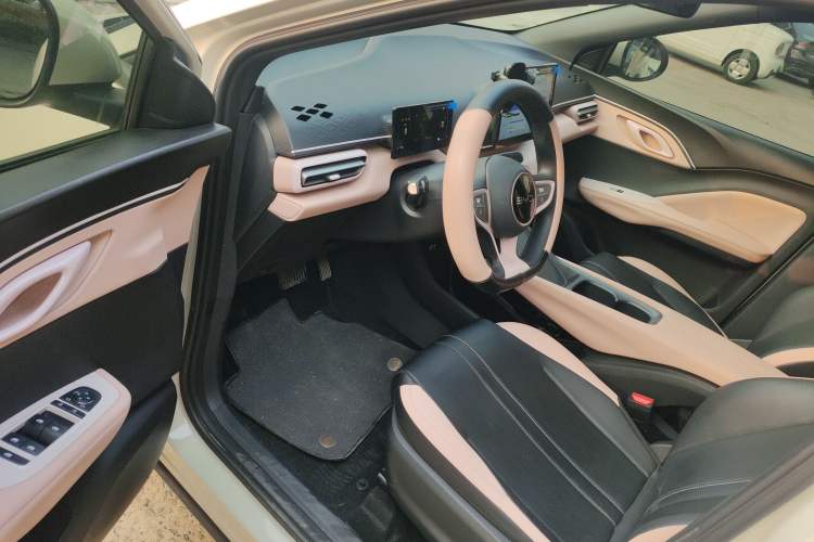 Used BYD Seagull 2025 Intelligent Driving Version 305 km Dynamic Edition
