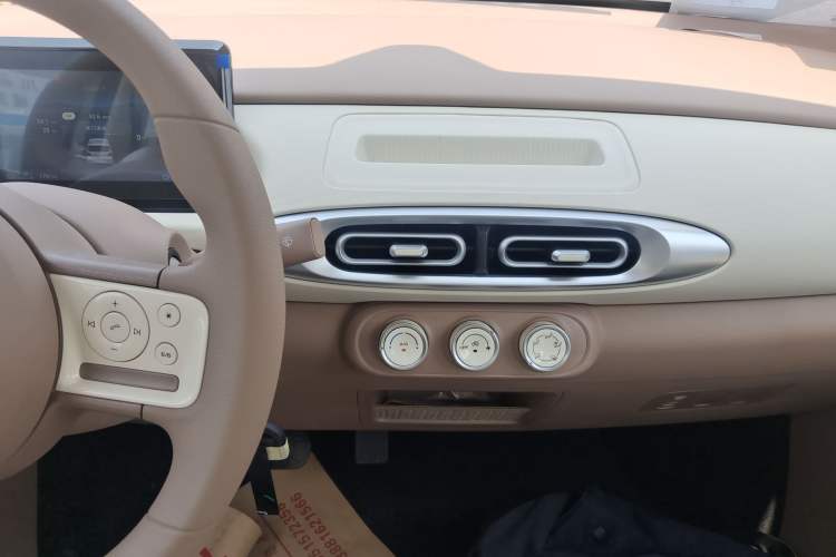 Used Wuling Hongguang MINIEV 2025 Four-Door Version Advanced Edition