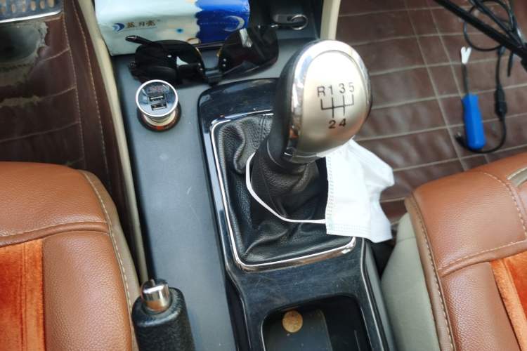 Used Bestune B50 2013 1.6L manual luxury version