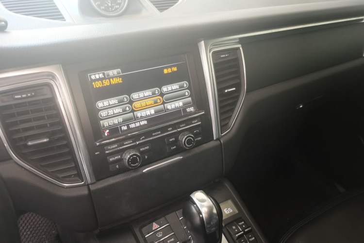 Used Porsche Macan 2016 Macan 2.0T