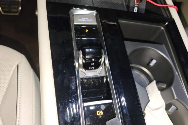 Used Volkswagen Viloran 2022 380TSI Prestige Edition
