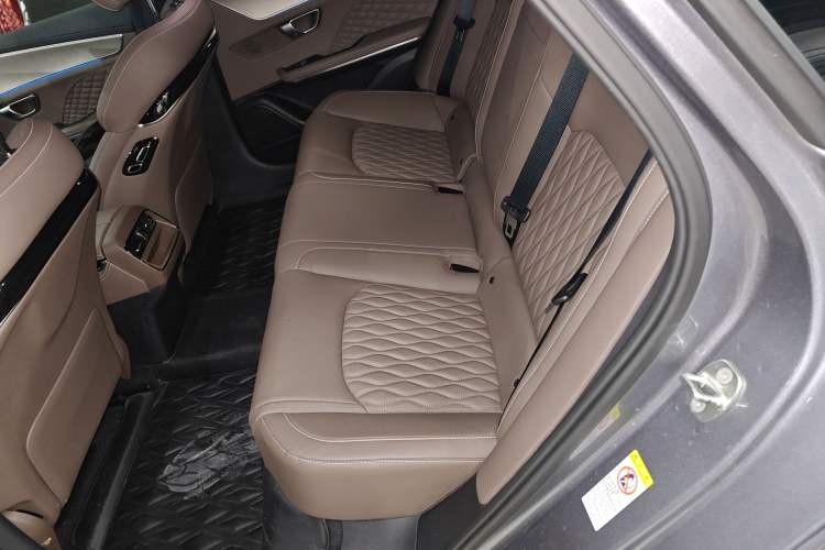 Used BYD Han 2023 EV Champion Edition 506KM Front-Wheel-Drive Premium Model
