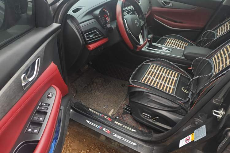 Used Changan CS75 2023 Enjoy Edition 1.5T DCT Prestige Version
