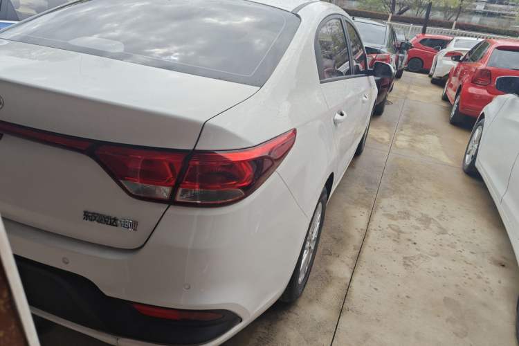 Used Kia K2 2017 Sedan 1.4L Automatic GLS